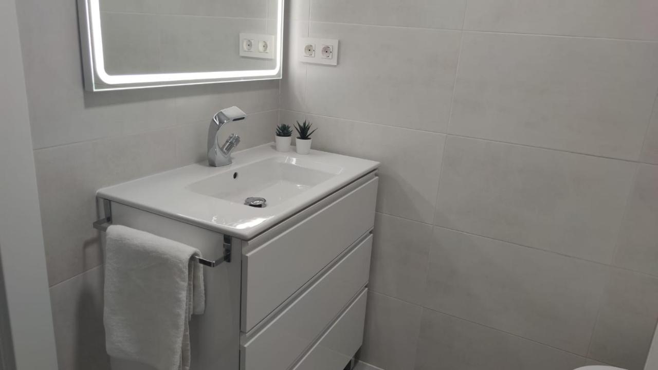 Casa Gascona Con Parking, Wifi Y Netflix Gratis!! By Delabra Apartments Oviedo Zewnętrze zdjęcie
